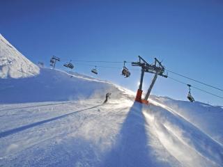Spacious Holiday Home near Ski Area in Kaltenbach - 2