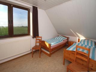 Geraeumige Ferienwohnungen mit eigener Terrasse, Neßmersiel - 8