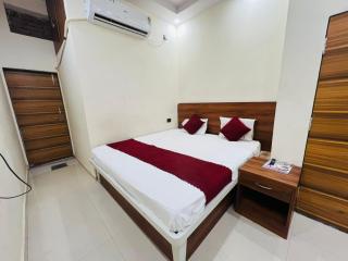 Unnati Home stay - Varanasi - 5
