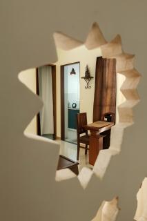 VVIP Address Homestay - 9