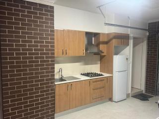 Huge 6 Bed House in Franklin ACT - Harrison - 3