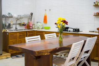 King bed private room - 3