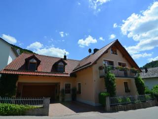 Homely Apartment in Riedenburg Prunn near Forest with BBQ - 0