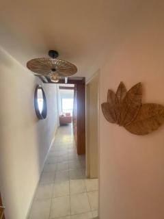 Between port and beach the best of both worlds - 8