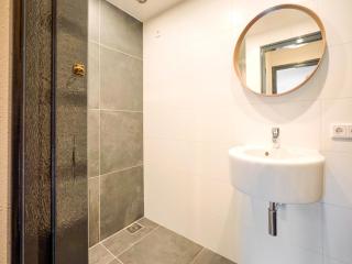 Serene Holiday Home in Ulestraten with Terrace - 3