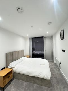 2 bed Lux Apartment City centre - 6