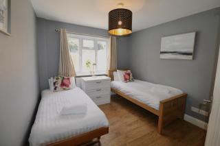 Sunningdale Stunning Spacious 4 Bedroom House 11 - Sunningdale - 5