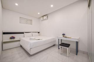 Bee Apartment - My Khe Beach - Danang - 4