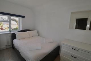 Sunningdale Stunning Spacious 4 Bedroom House 11 - Sunningdale - 9