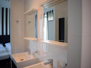 Holiday Home in Harderwijk near Serene Lake - Zeewolde - 2