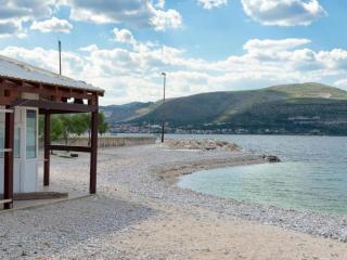 Luxurious Holiday Home in Arbanija with Jacuzzi - Trogir (Traù) - 2