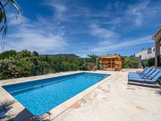 Wine Country Family Villa - 3