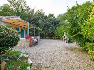 Modern holiday home with private pool - 4