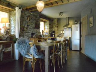 Cottage with Foosball & Garden - 3