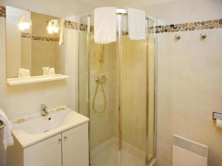 Res Le Vieux Moulin Ile Rousse, Apartment for 4 pers - 1