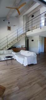 Villa de charme à Cucuron au pied du luberon - 1