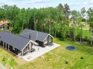18 person holiday home in Væggerløse - 5
