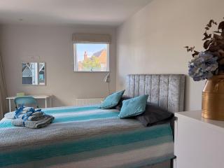 Lovely and modern room in London City - Londres - 5