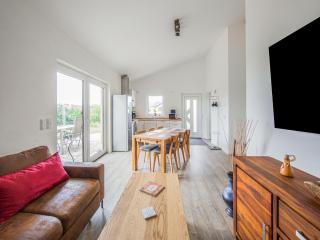 Tranquil Holiday Home in Filz in the Eifel with Garden - Filz - 9