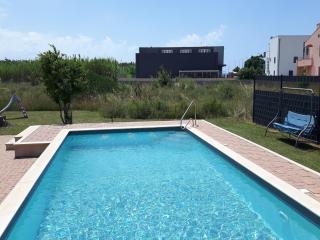 Apartments Lug 2, new and comfortable with pool - Privlaka - 5