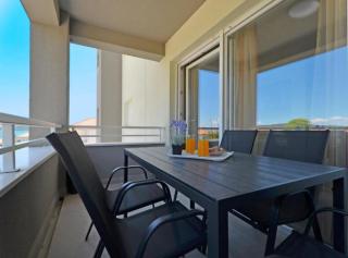 Apartment Sunshine Trogir - 2