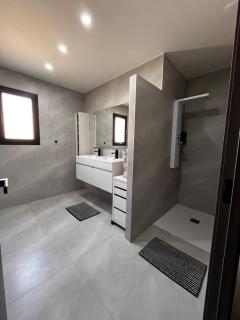 Villa house 120m2 4 chambre 4 lit double - Les Tourrettes - 2