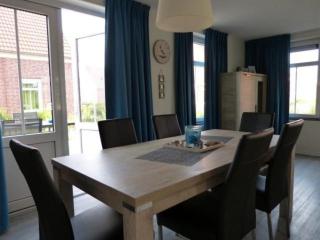 Rural holiday home with terrace - Breskens - 7