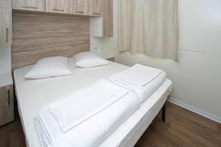Mobile Homes in Camp Kovacine, Cres, with long pebble beach - 8