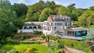 Finest Retreats - Cliff Lodge - 2