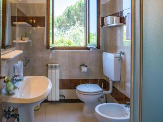 Apartment in farmhouse with garden and pool - 1