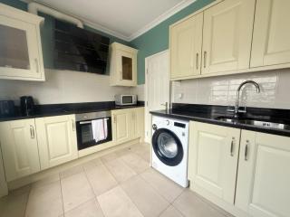 Seafront 3 Bedrooms Sleep 7 - Brighton & Hove - 8