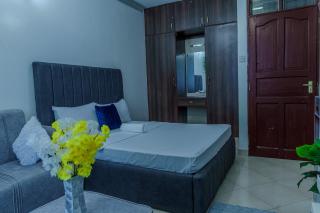 Boss Comfy Studio - 2