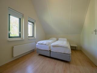 Spacious bungalow near the Frisian Lakes - Sondel - 2