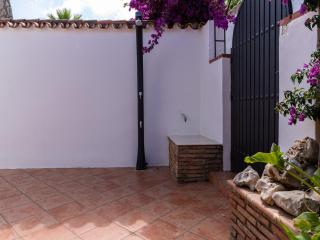 Villa with parking space - 8