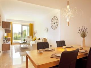 Snug apartment with garden - 4