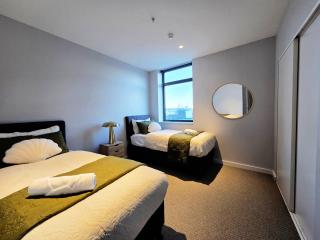 Central Lower Hutt 2BR Stay - 3