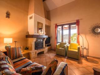 Charming French Villa with Pool - 8