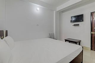 Hotel O R Glory - 1