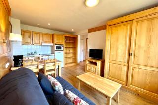 Cosy Chalet with Terrace - Combloux - 5