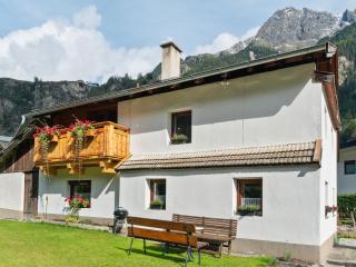 Farmhouse in Ötztal near Ski Areas - Längenfeld - 3