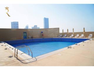 Reem Luxe Studio - Stylish Stay with Pool Access Near Reem Mall - 5