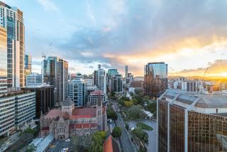 Lux 24th floor 2br 2bath, Infinity pool, Gym, Wifi - 6