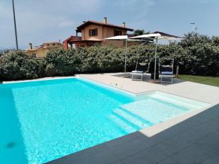 Villa Desy - - 4