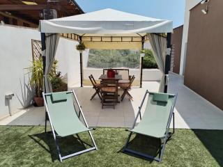 Villa Desy - - 1