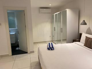 Styluxe One Bed Duplex With Pool View - Accra - 5