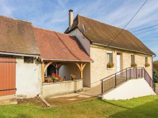 Beautiful holiday home near lake and forest - 4