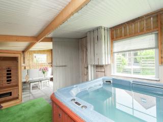 Holiday Home near Dutch Coast & Sauna - 7