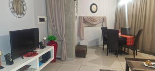 Elegant Wild Olive Apartment at Grove Mall - 8