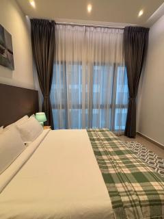 KLCC Cozy Suite 21F with Best View Infinity Pool - 3