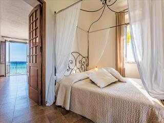 Apartment in Santa Caterina by Private Beach - Santa Caterina dello Ionio - 8